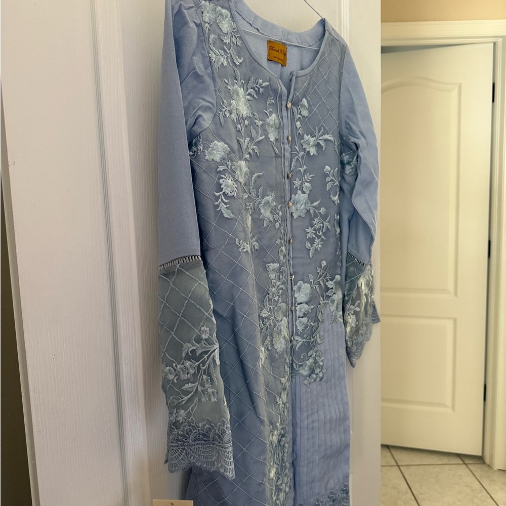 Elegant Blue Embroidered Kurta with Scarf - Picture 2 of 4